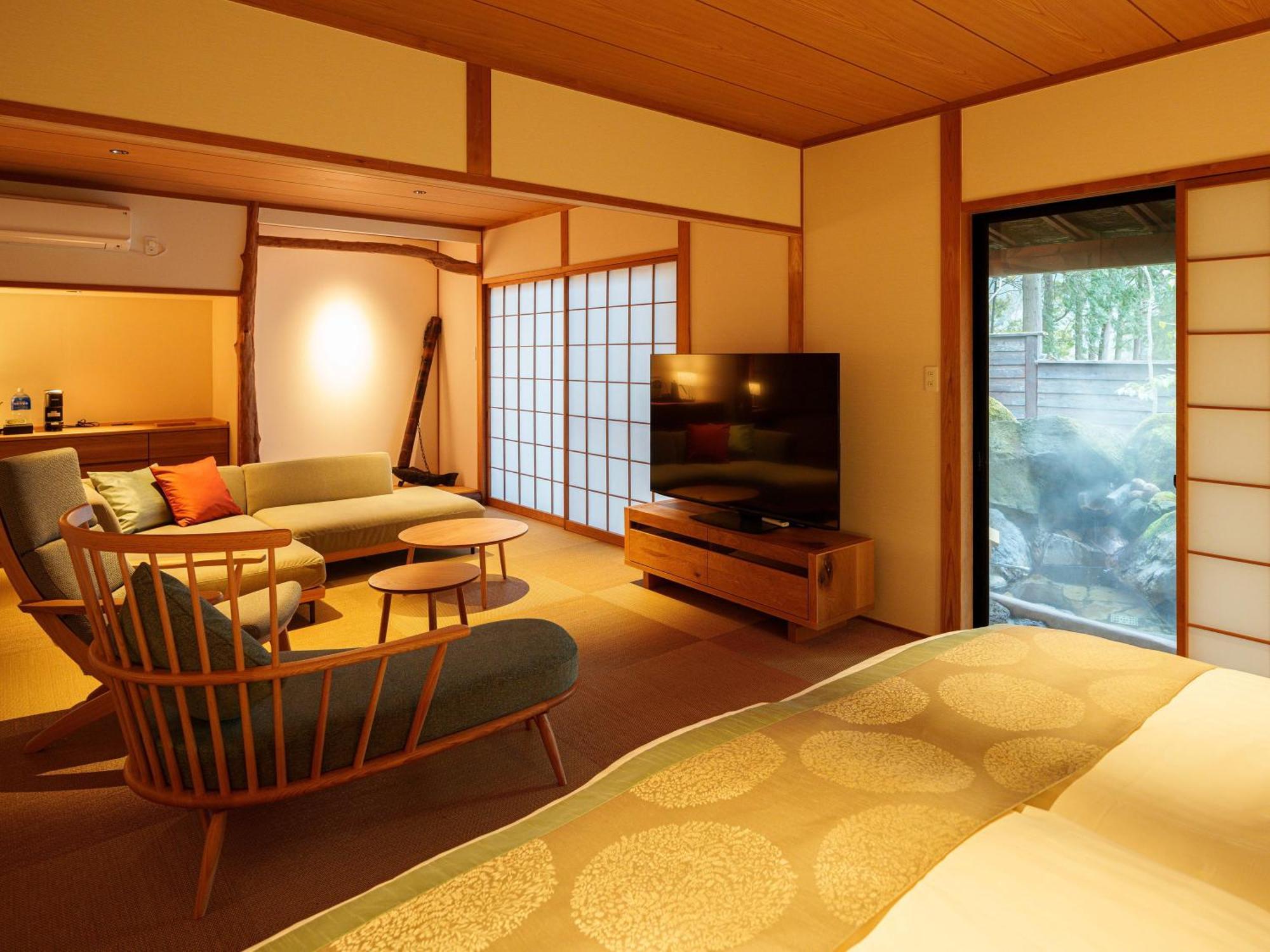 Yufuin Rakuyu Hotel Bagian luar foto