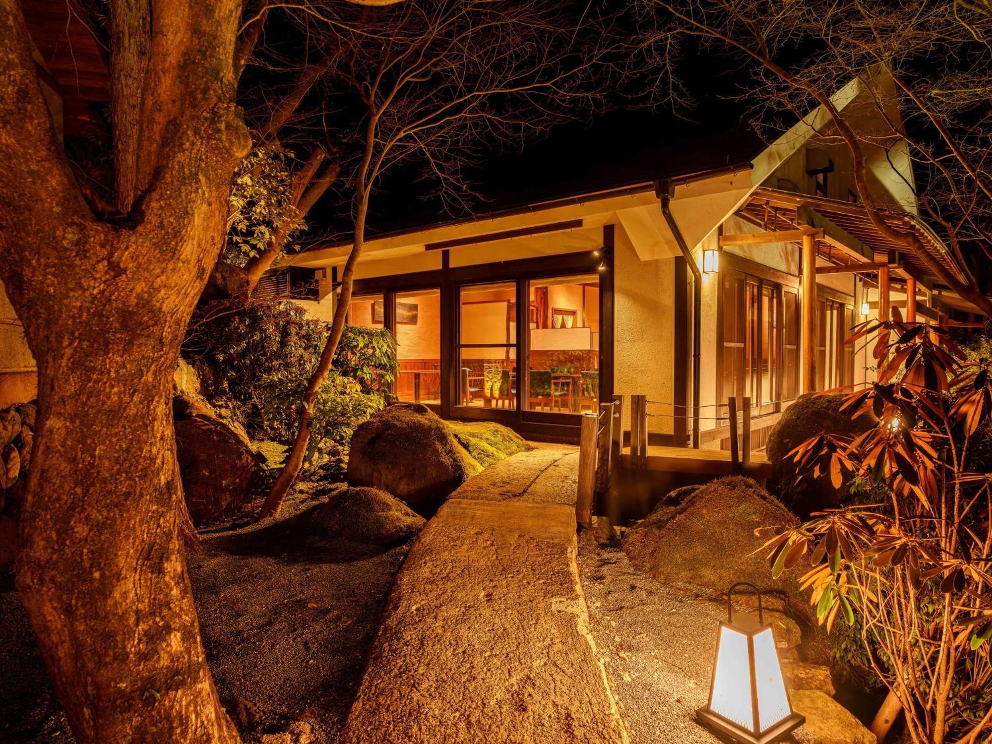 Yufuin Rakuyu Hotel Bagian luar foto
